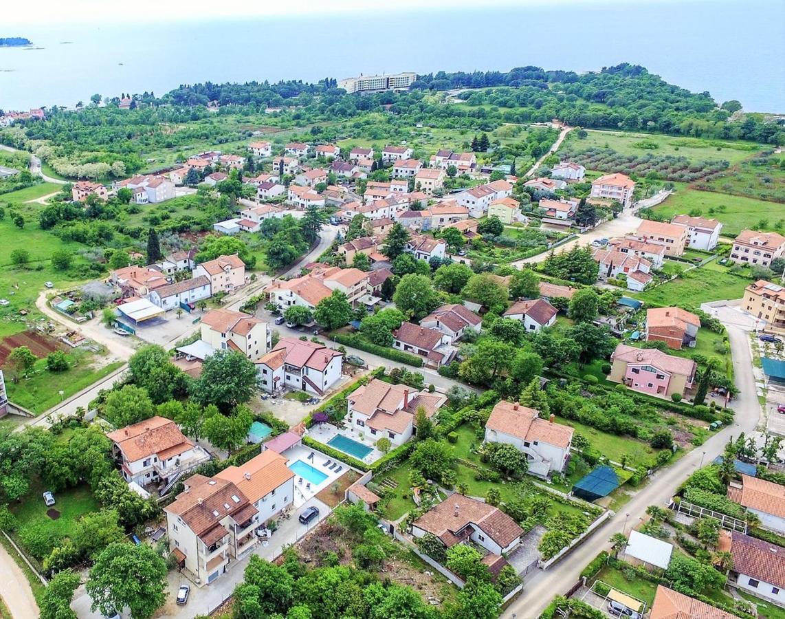 Apart Residence Leko Poreč Extérieur photo